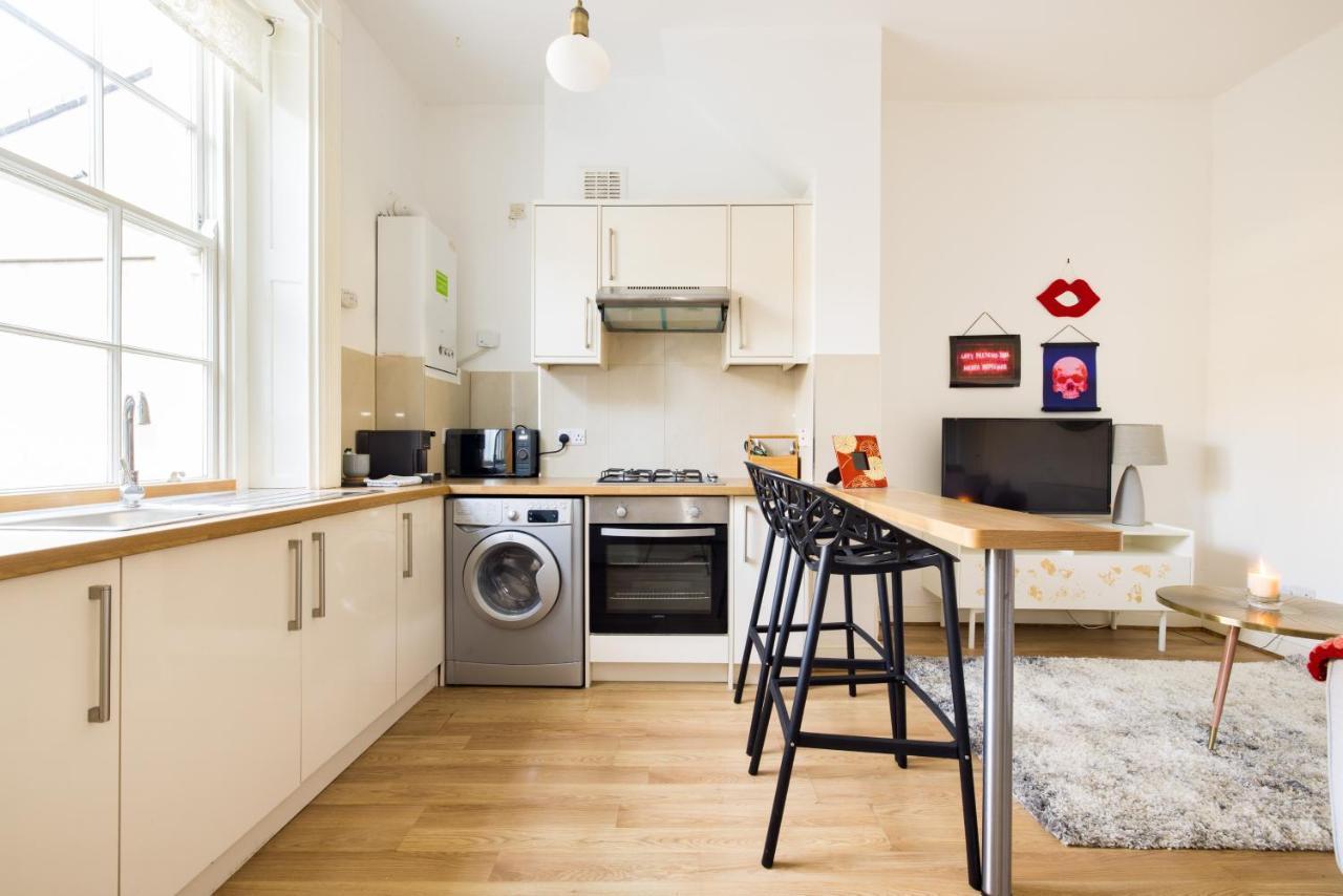 Mornington Crescent Apartment London Bagian luar foto