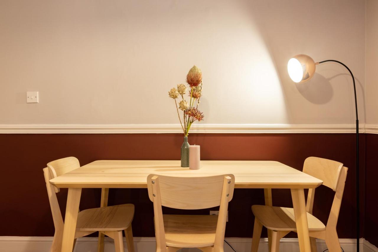 Mornington Crescent Apartment London Bagian luar foto