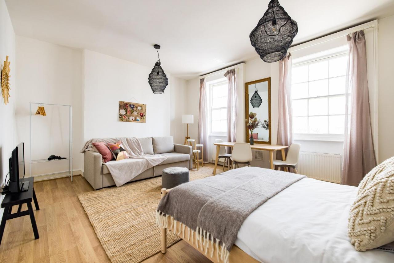 Mornington Crescent Apartment London Bagian luar foto