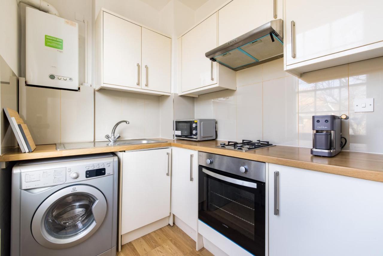 Mornington Crescent Apartment London Bagian luar foto