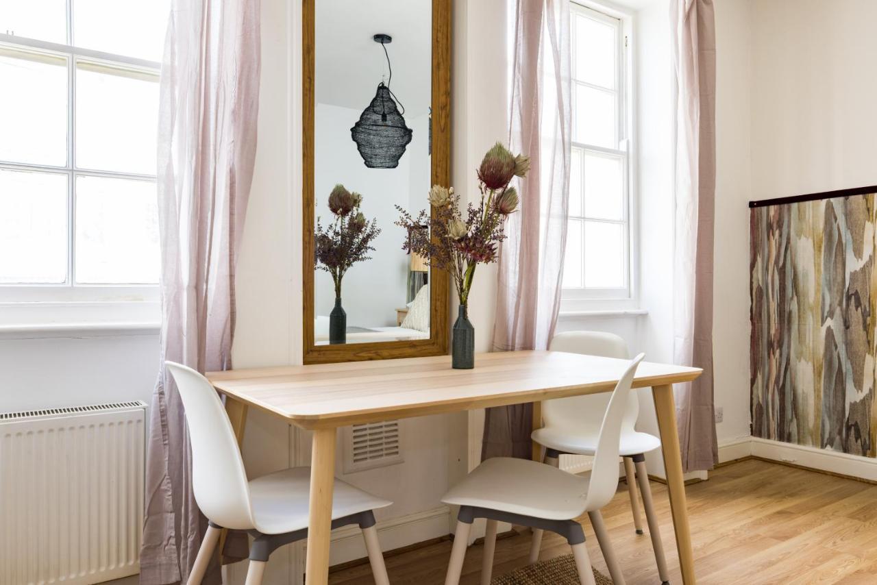 Mornington Crescent Apartment London Bagian luar foto