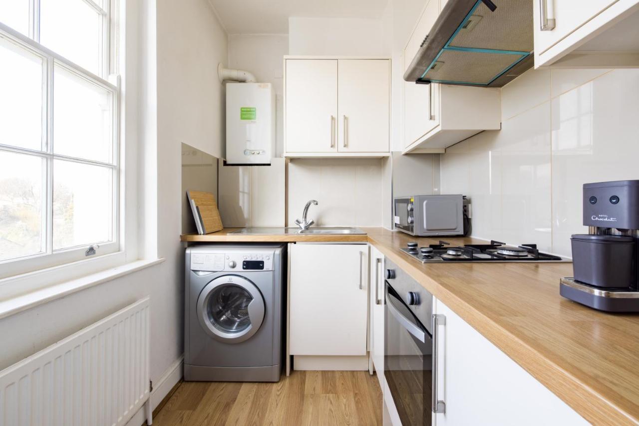 Mornington Crescent Apartment London Bagian luar foto